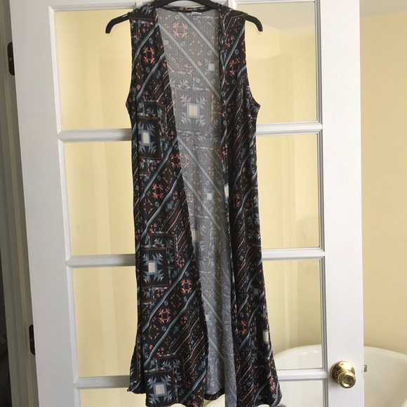 LuLaRoe long cardigan - Picture 1 of 4